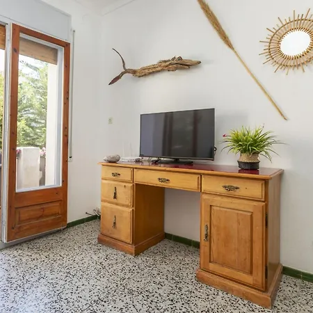 Apartment L'Escala Caraibes By Interhome